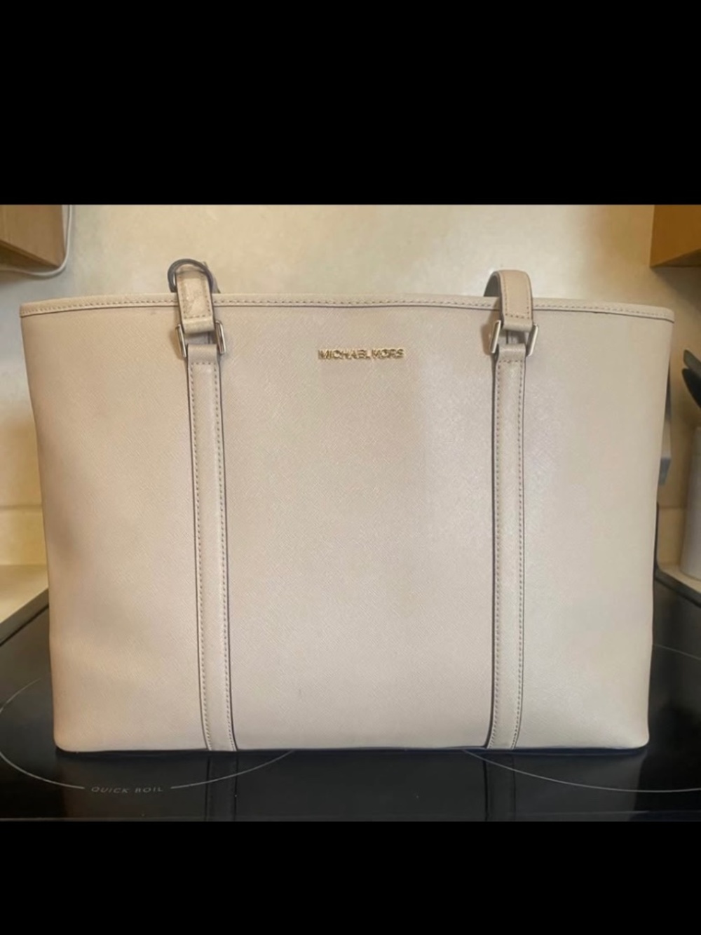 Michael Kors Extra Large tote/shoulder bag